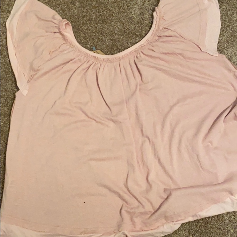 Nice top - Picture 4 of 4